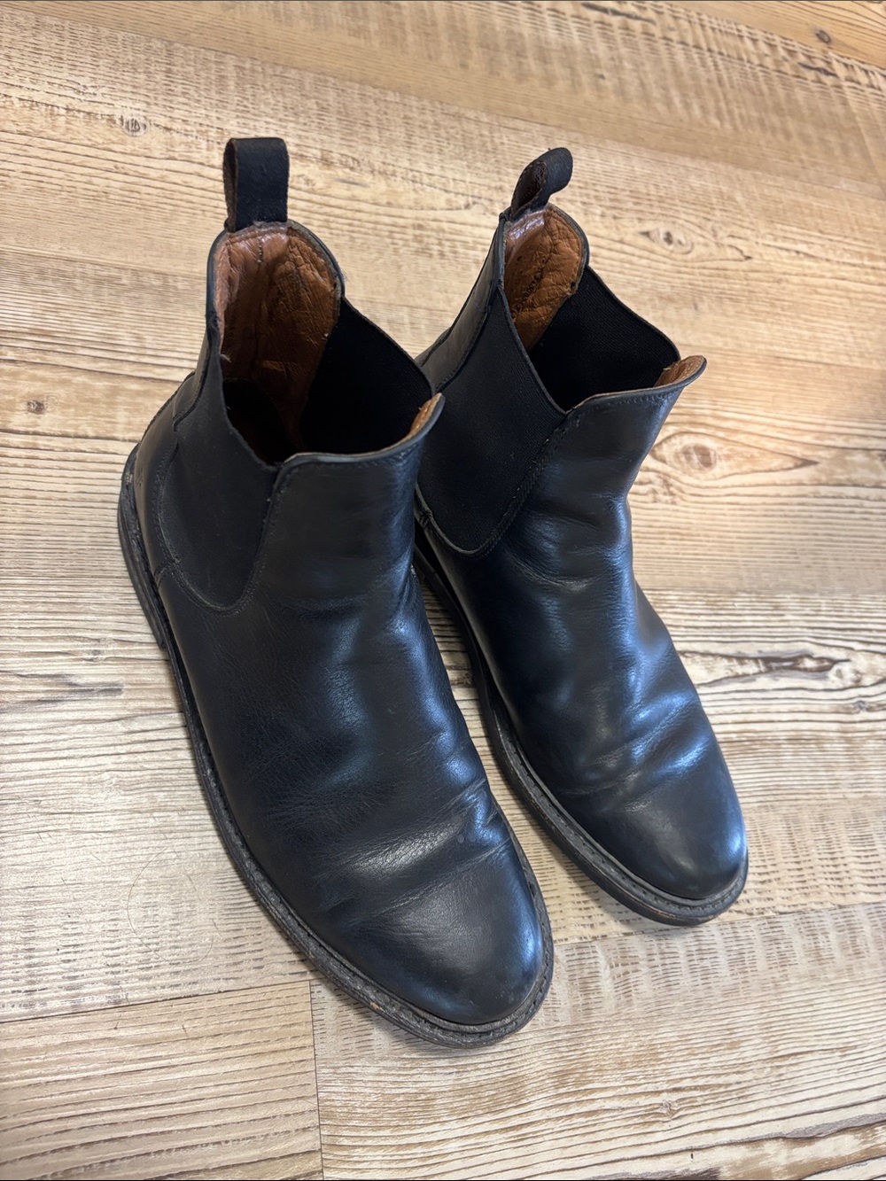 Frye Men's Black Leather Chelsea Boots